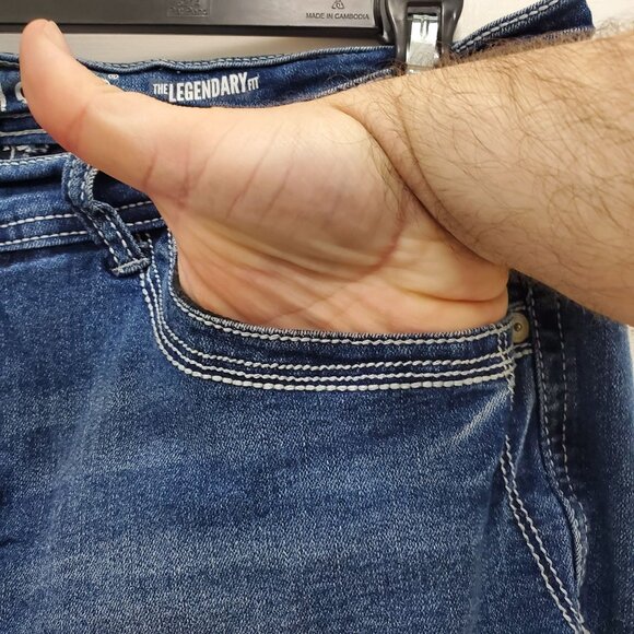 Wallflower The‎ Legendary Fit Woman's Distressed Bootcut Leg Jeans 14 Plus Long - Picture 2 of 9